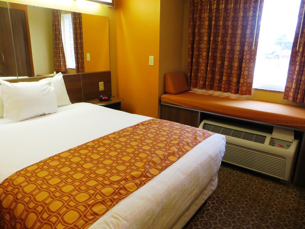 Microtel By Wyndham South Bend Notre Dame University Habitación foto