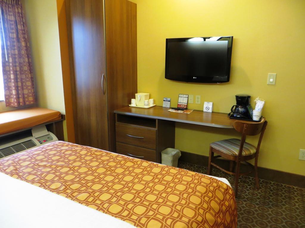 Microtel By Wyndham South Bend Notre Dame University Habitación foto