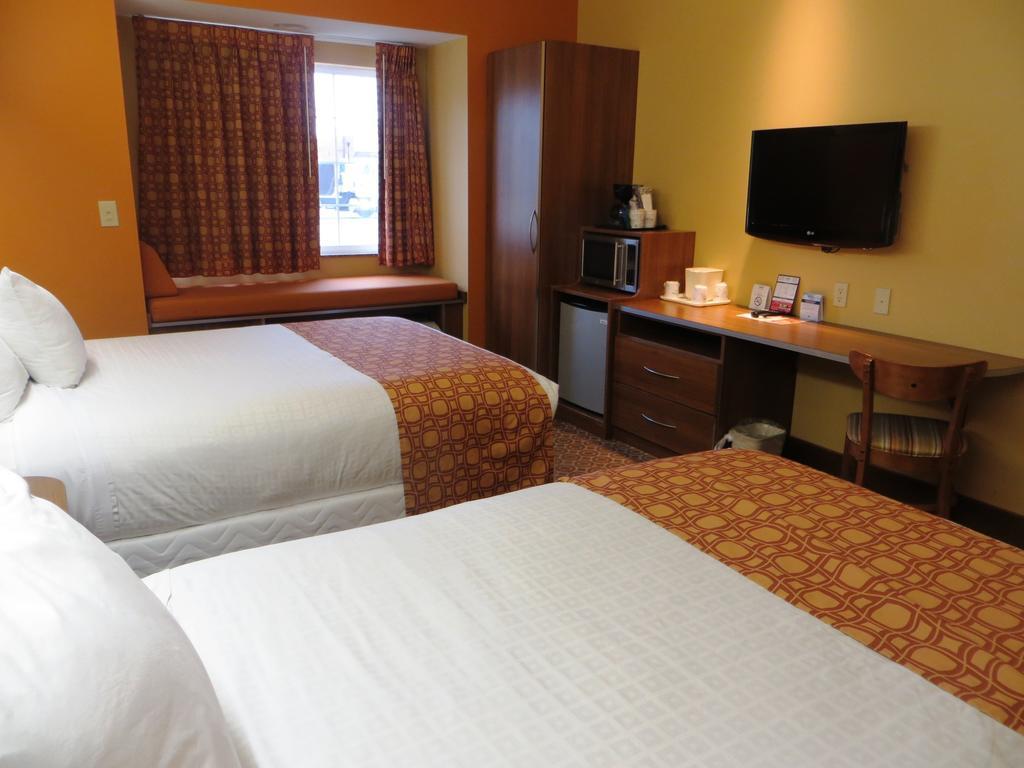 Microtel By Wyndham South Bend Notre Dame University Habitación foto