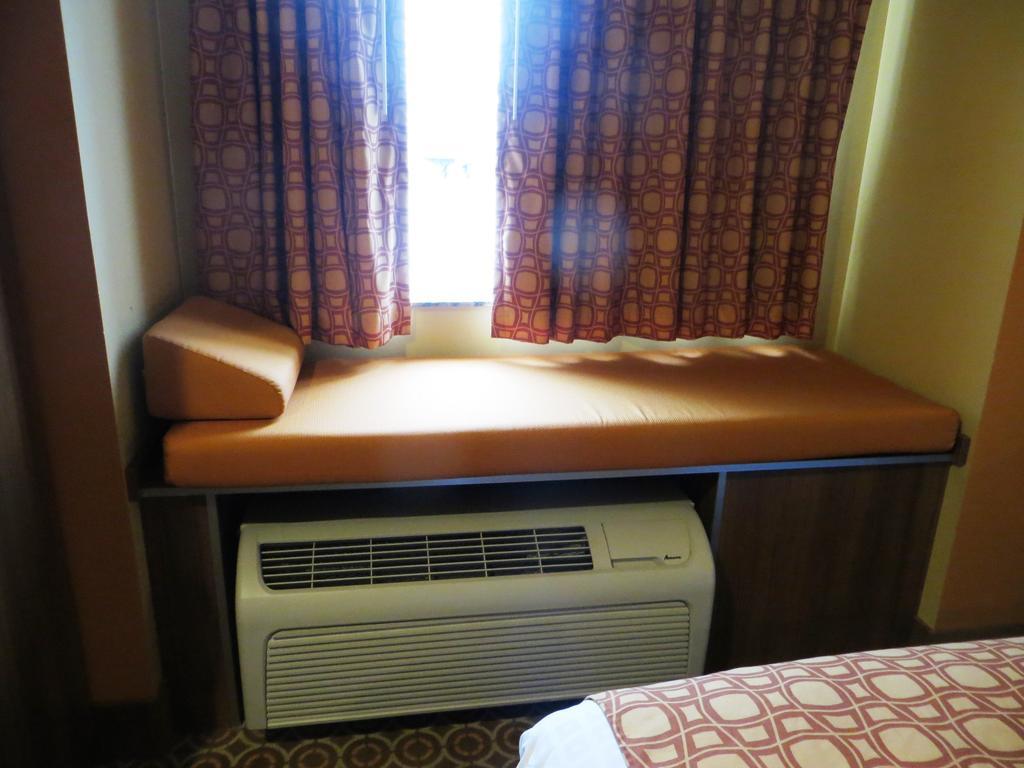 Microtel By Wyndham South Bend Notre Dame University Habitación foto